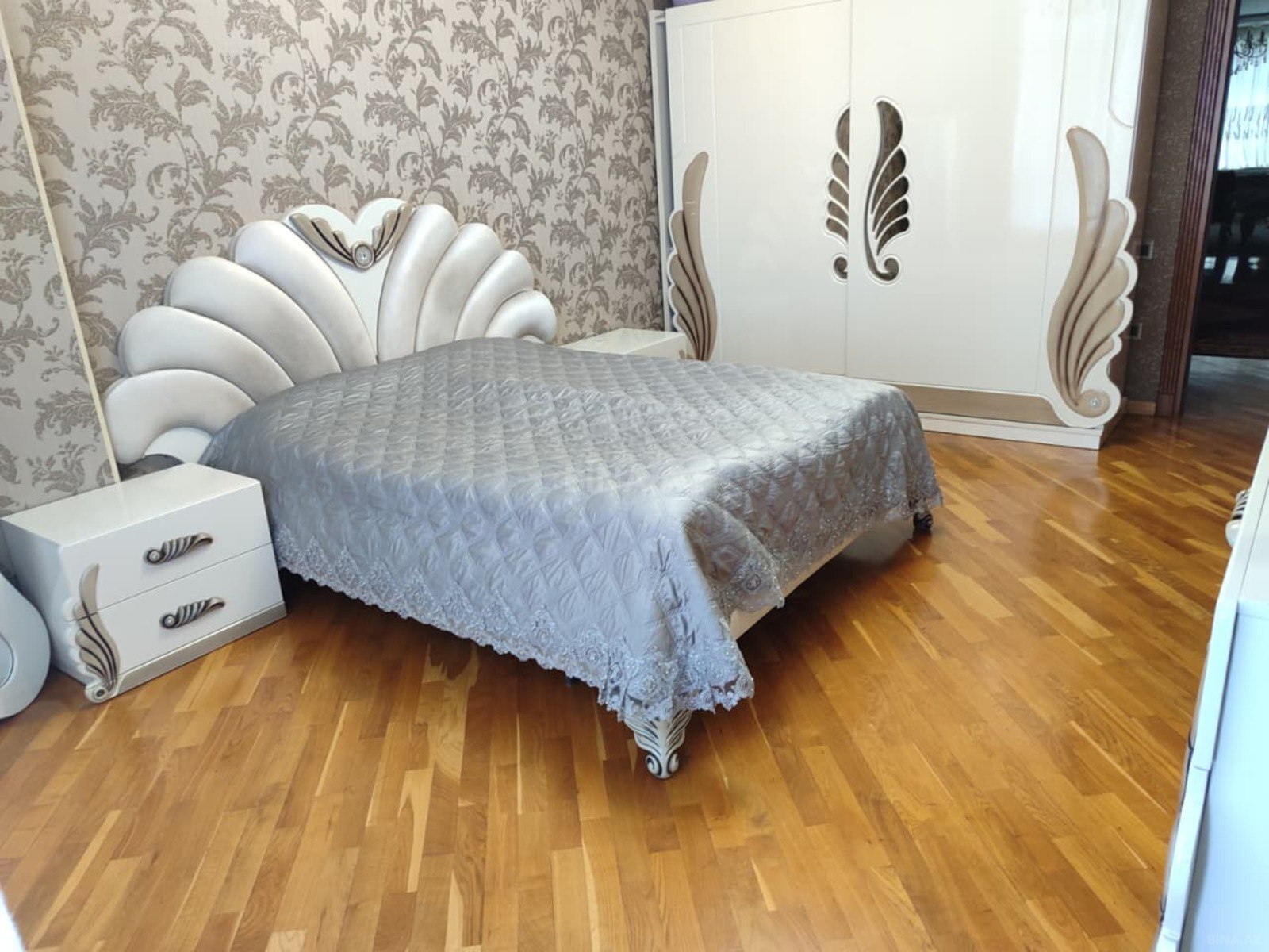 3 otaqlı yeni tikili - 8 Noyabr m. - 125 m² (10)