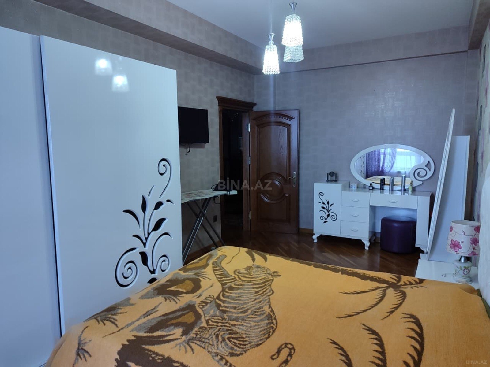 3 otaqlı yeni tikili - 8 Noyabr m. - 125 m² (12)