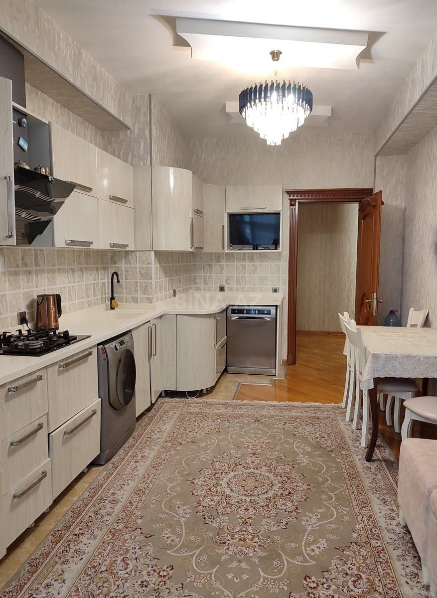 3 otaqlı yeni tikili - 8 Noyabr m. - 125 m² (14)