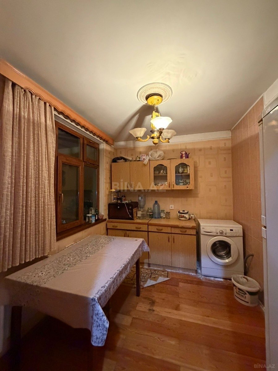 3 otaqlı köhnə tikili - İnşaatçılar m. - 80 m² (5)