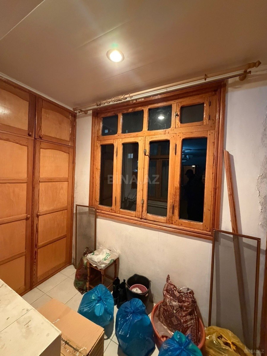 3 otaqlı köhnə tikili - İnşaatçılar m. - 80 m² (7)