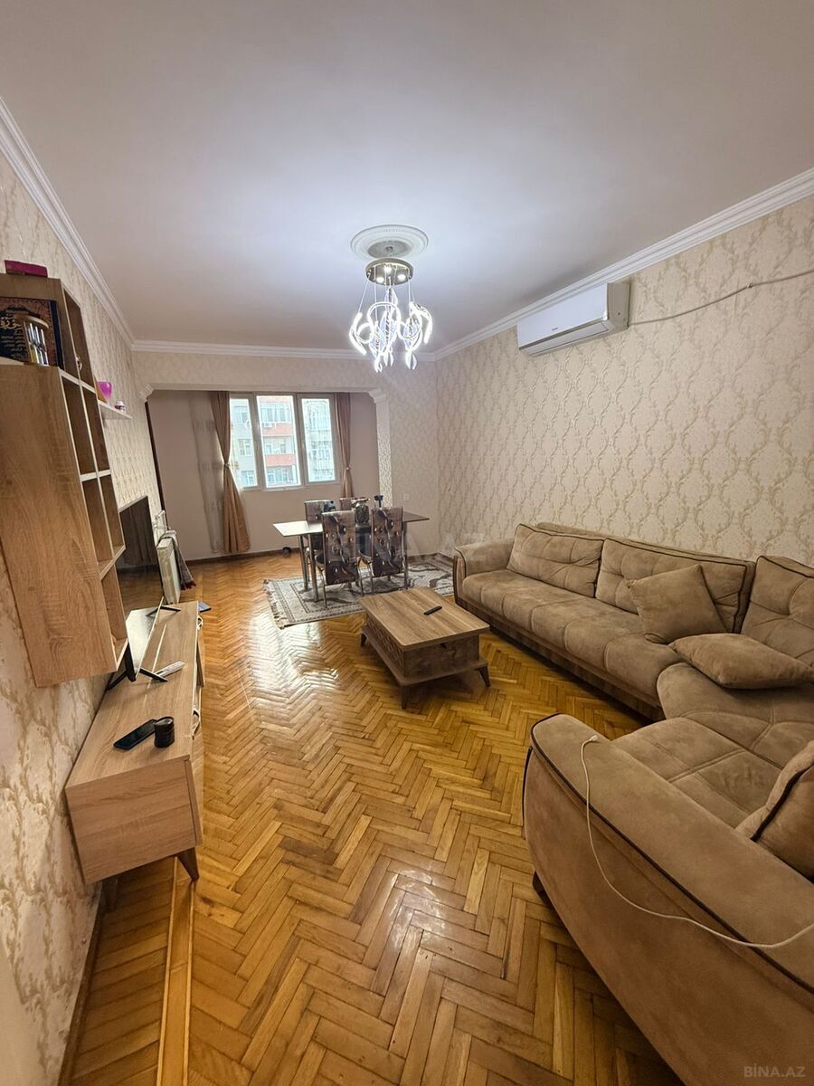 3 otaqlı köhnə tikili - Gənclik m. - 70 m² (1)