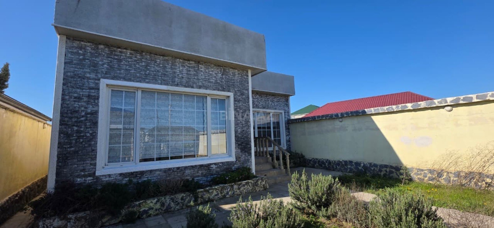 4 otaqlı həyət evi/bağ evi - Mərdəkan q. - 150 m² (2)