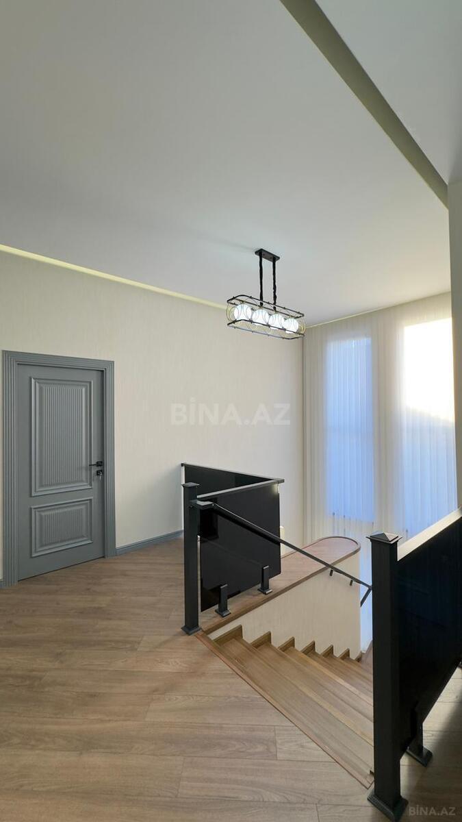 5 otaqlı həyət evi/bağ evi - Şüvəlan q. - 240 m² (20)