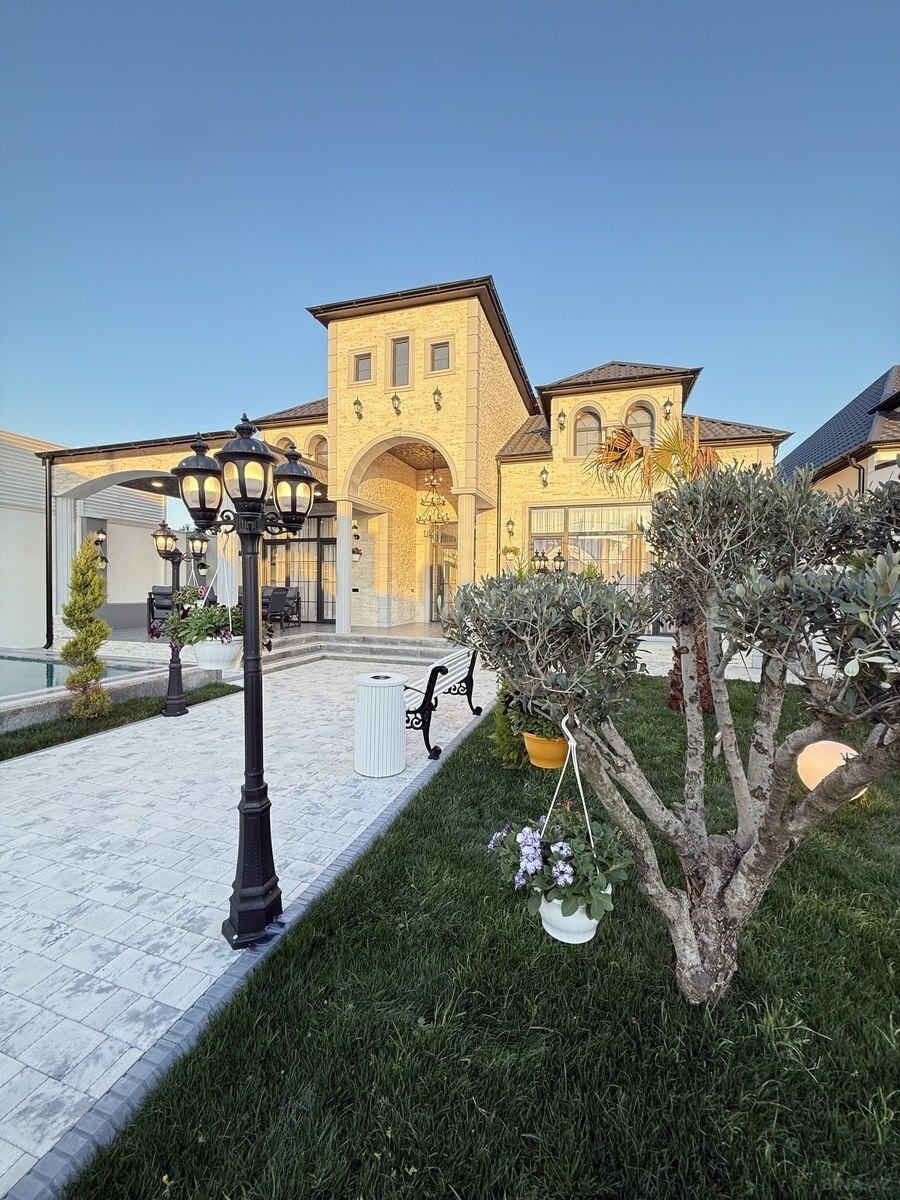 5 otaqlı həyət evi/bağ evi - Mərdəkan q. - 230 m² (1)