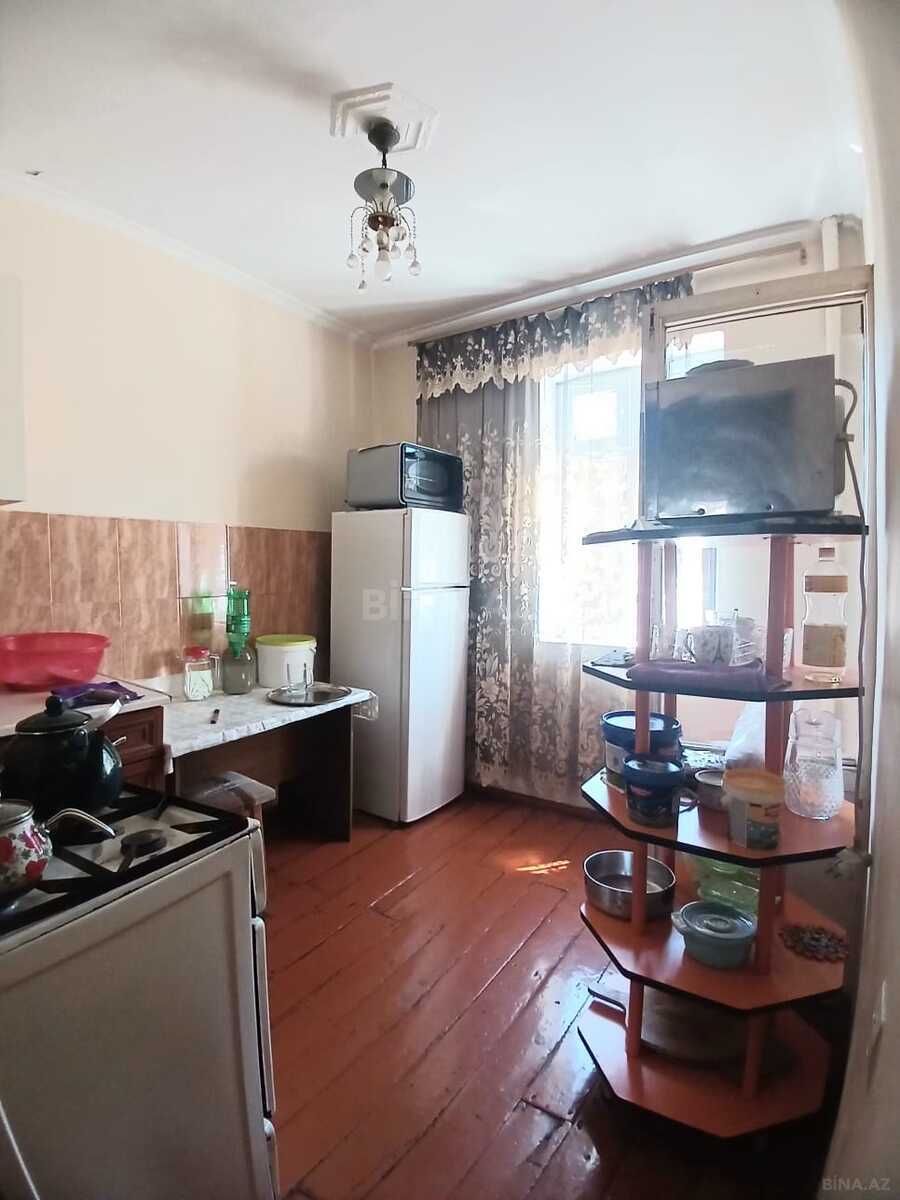 3 otaqlı köhnə tikili - Əmircan q. - 67 m² (11)