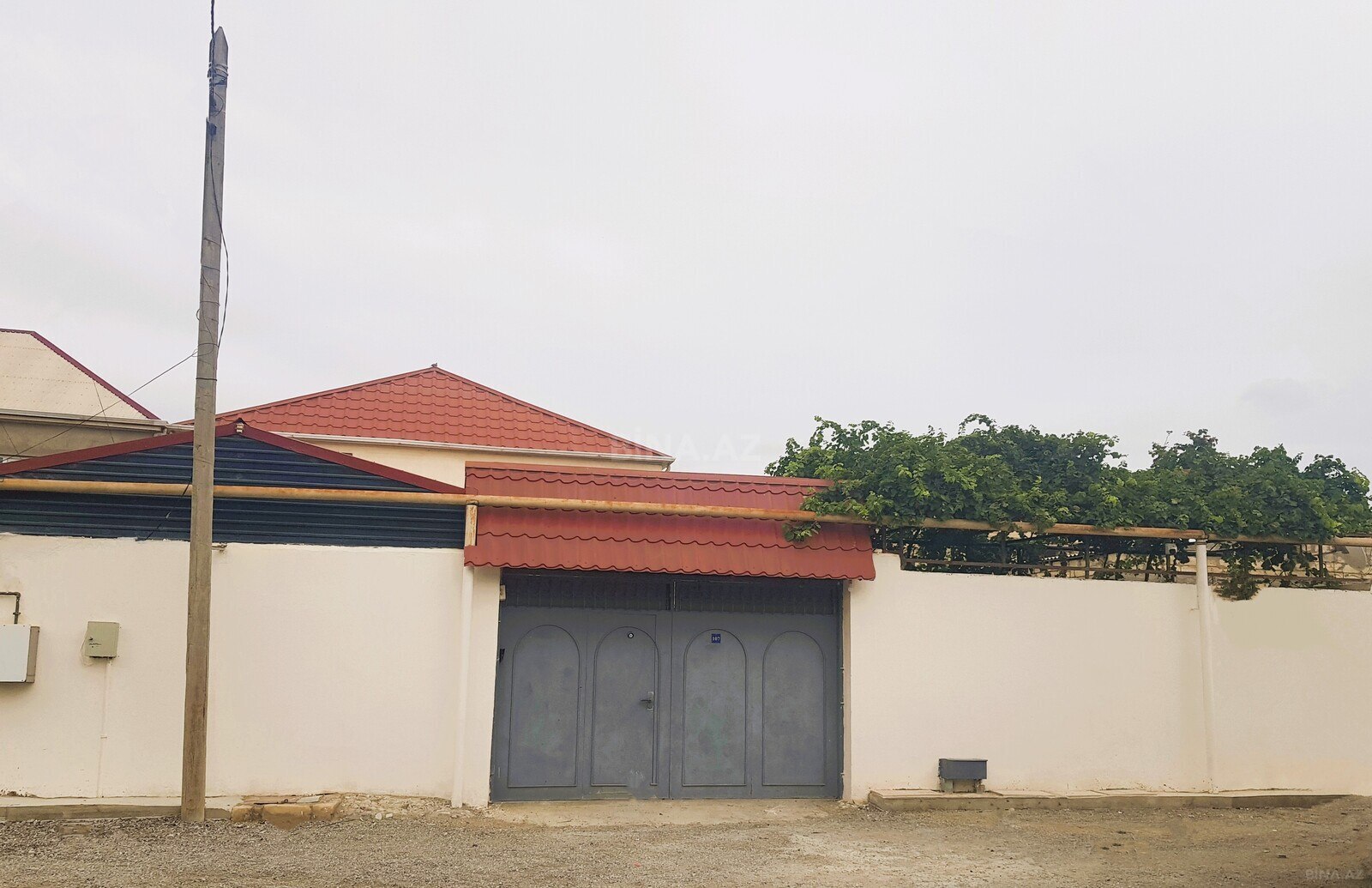 4 otaqlı həyət evi/bağ evi - Müşfiqabad q. - 200 m² (2)