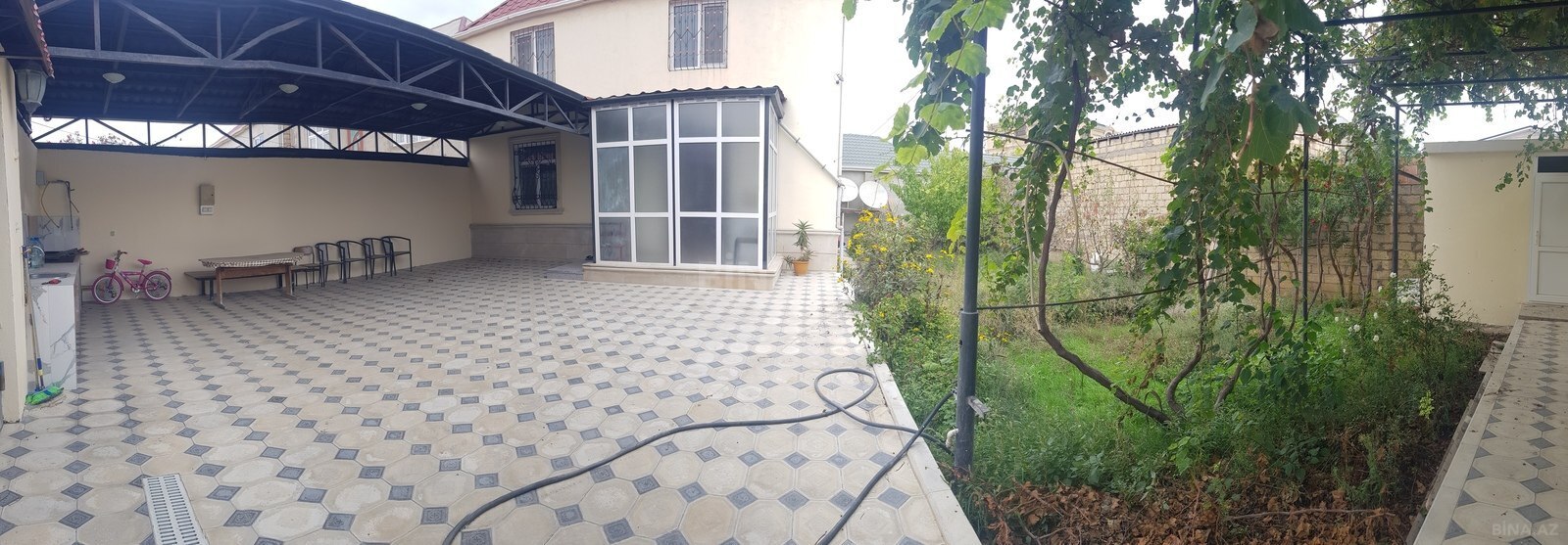 4 otaqlı həyət evi/bağ evi - Müşfiqabad q. - 200 m² (1)