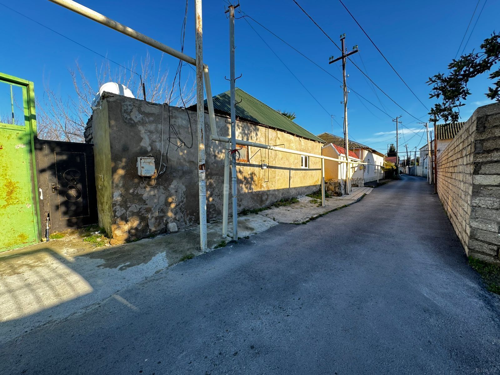 4 otaqlı həyət evi/bağ evi - Şüvəlan q. - 100 m² (25)