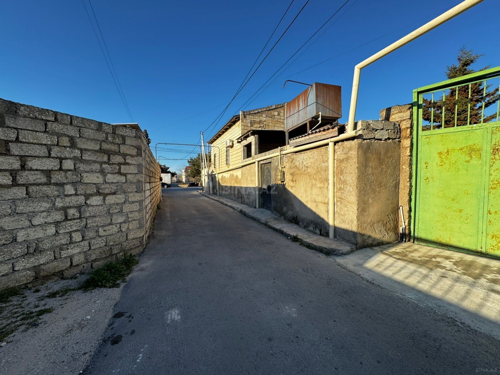 4 otaqlı həyət evi/bağ evi - Şüvəlan q. - 100 m² (24)