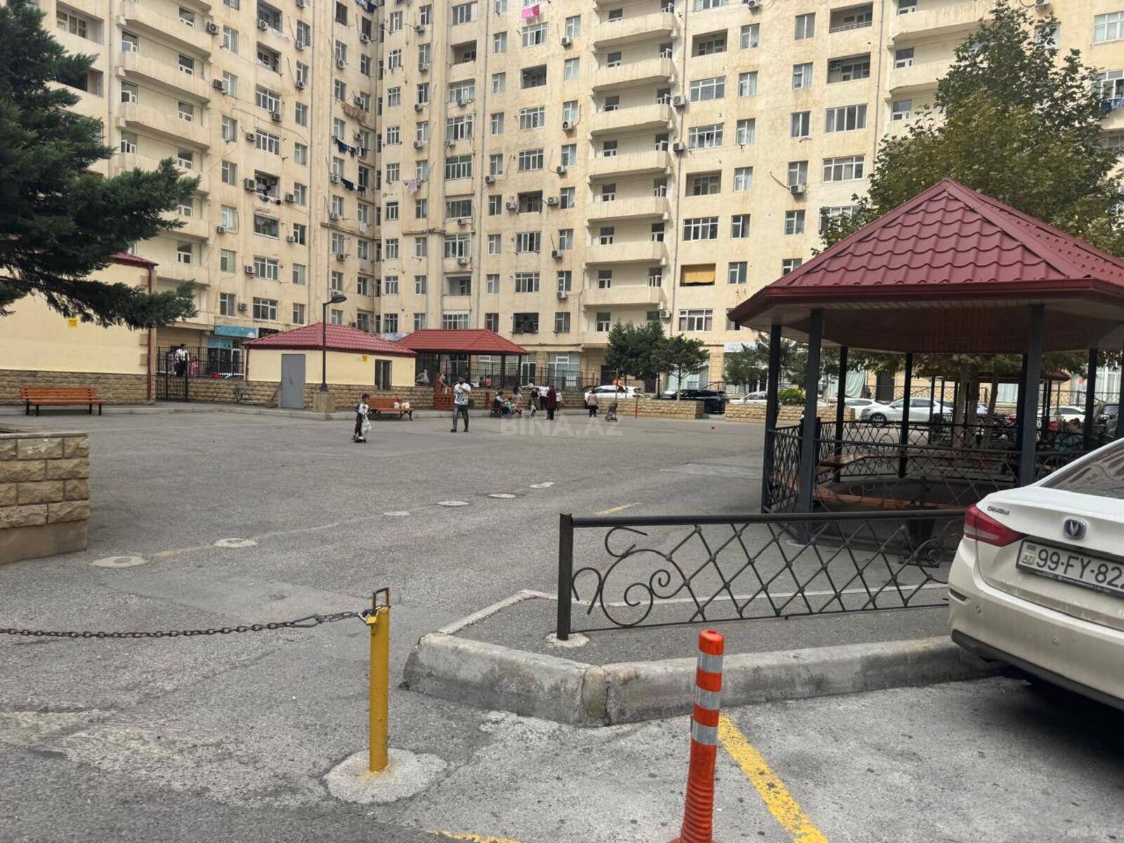 Obyekt - Memar Əcəmi m. - 737 m² (13)