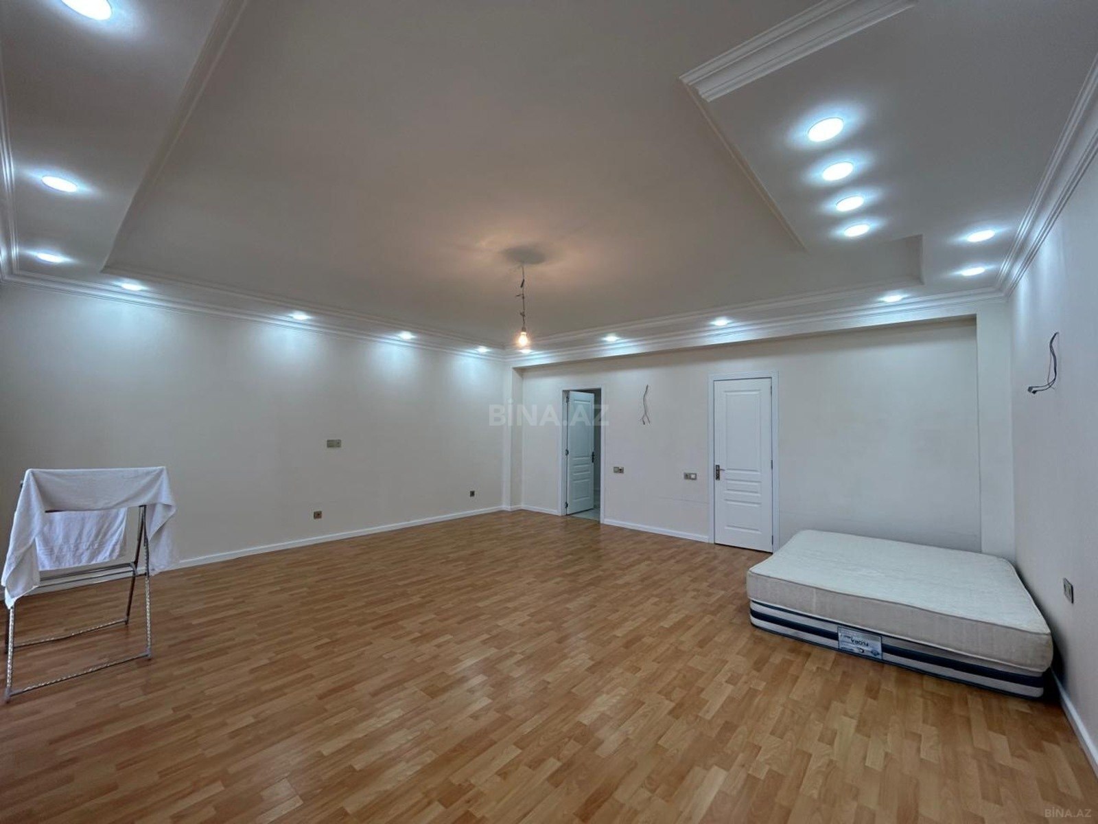 5 otaqlı yeni tikili - Şah İsmayıl Xətai m. - 226 m² (3)