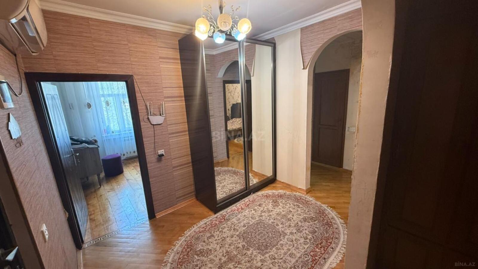 4 otaqlı köhnə tikili - Yeni Günəşli q. - 110 m² (8)