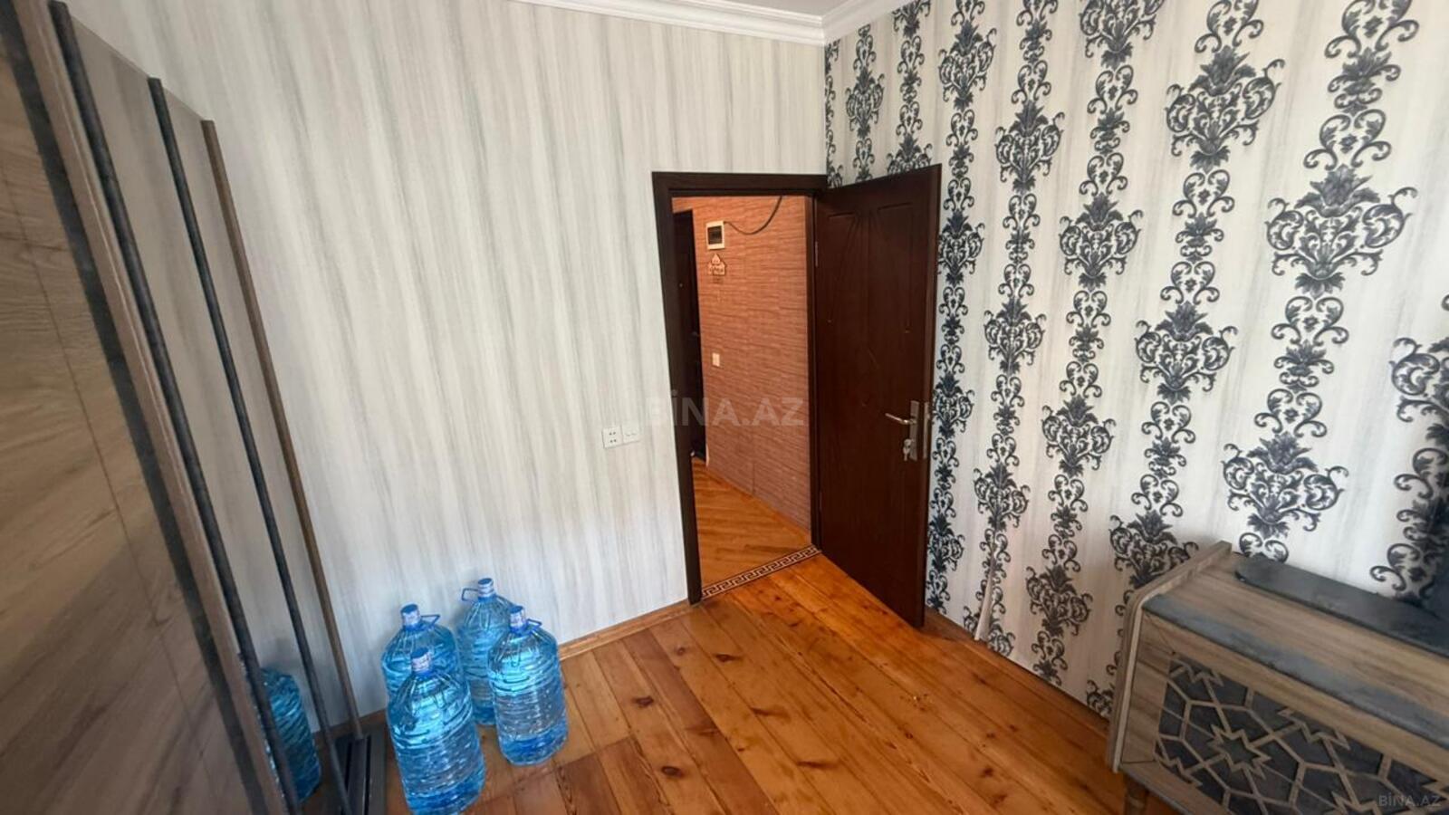 4 otaqlı köhnə tikili - Yeni Günəşli q. - 110 m² (10)