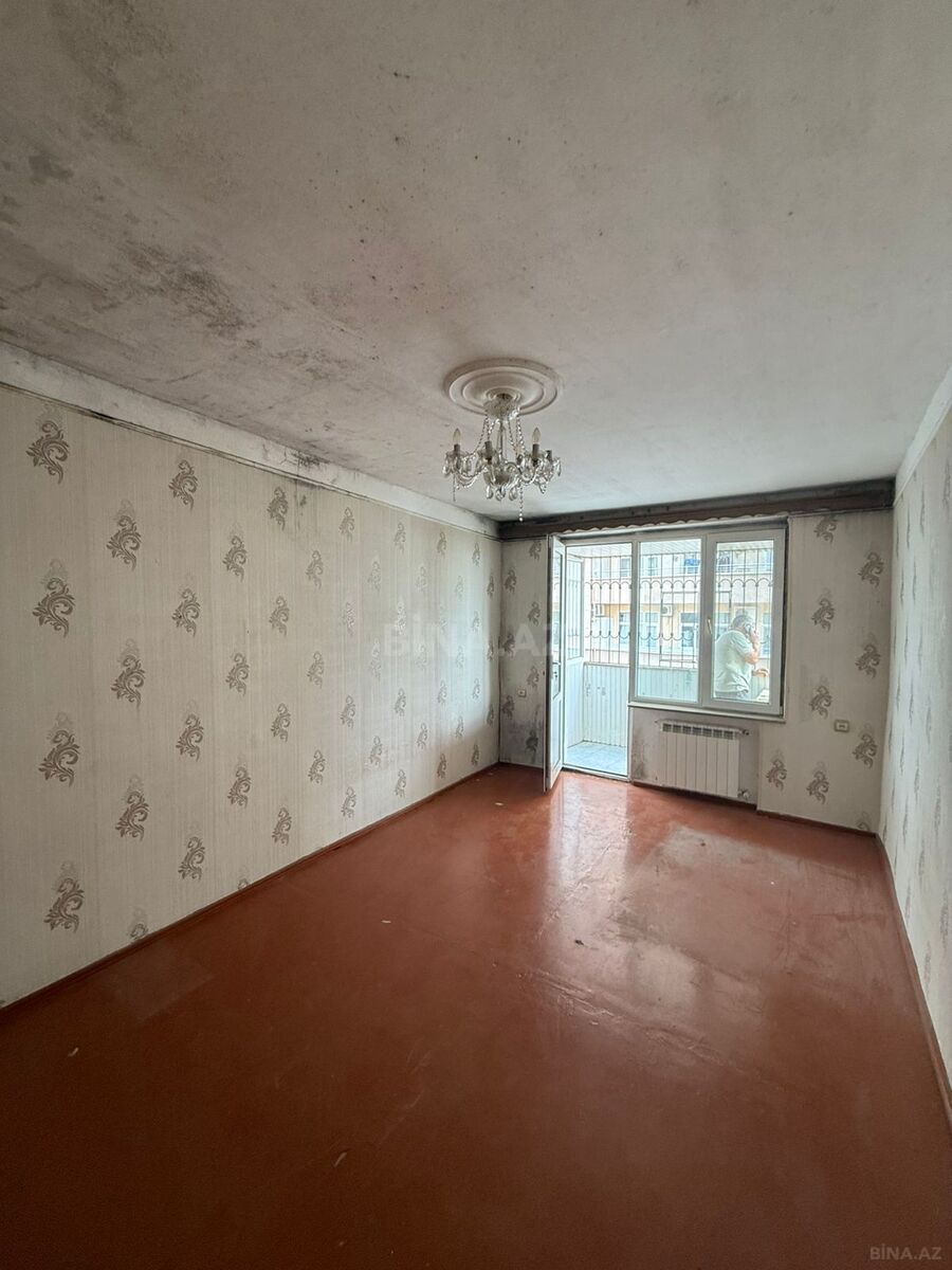3 otaqlı köhnə tikili - İnşaatçılar m. - 65 m² (14)