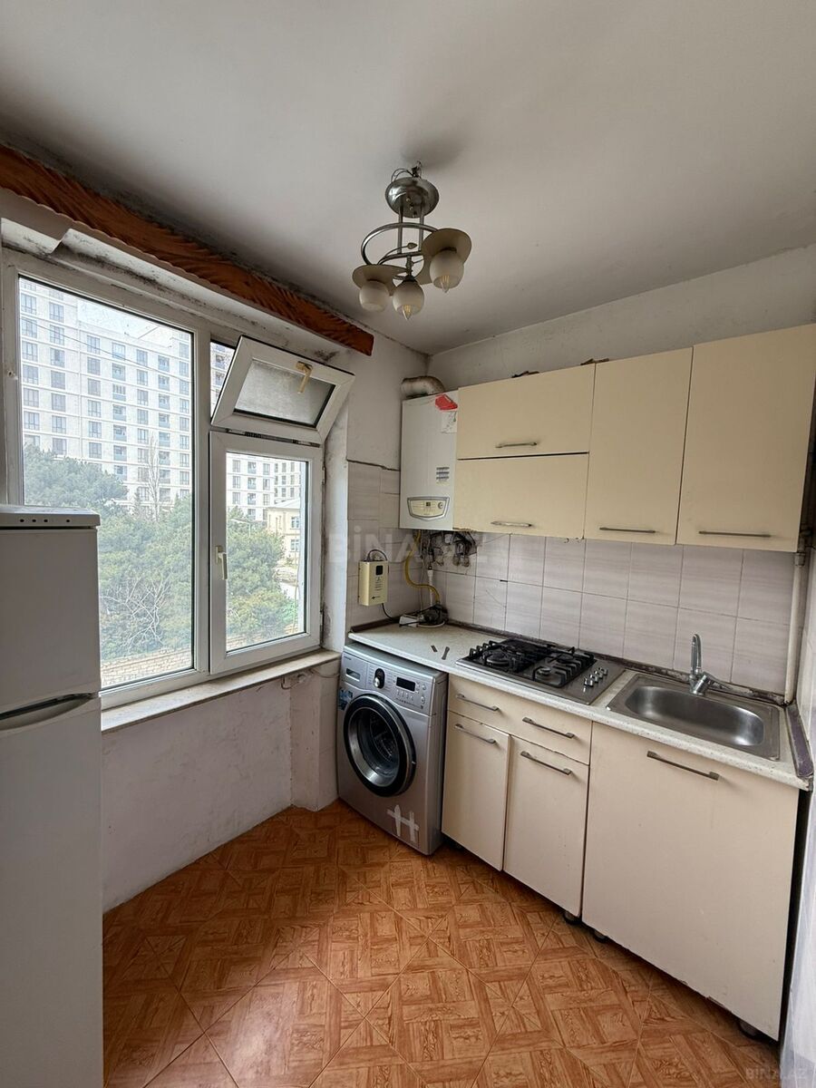 3 otaqlı köhnə tikili - İnşaatçılar m. - 65 m² (8)