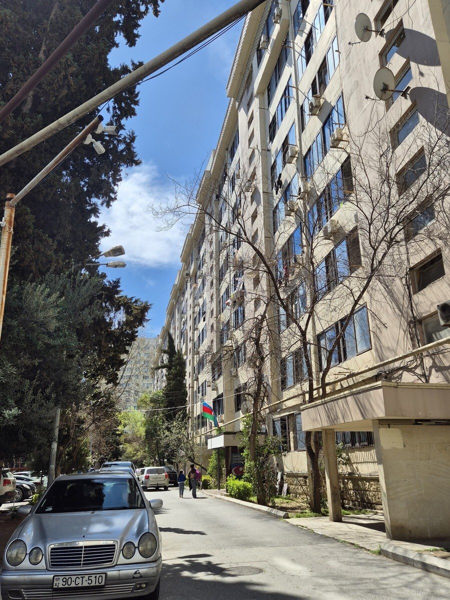 2 otaqlı köhnə tikili - Azadlıq Prospekti m. - 65 m² (2)