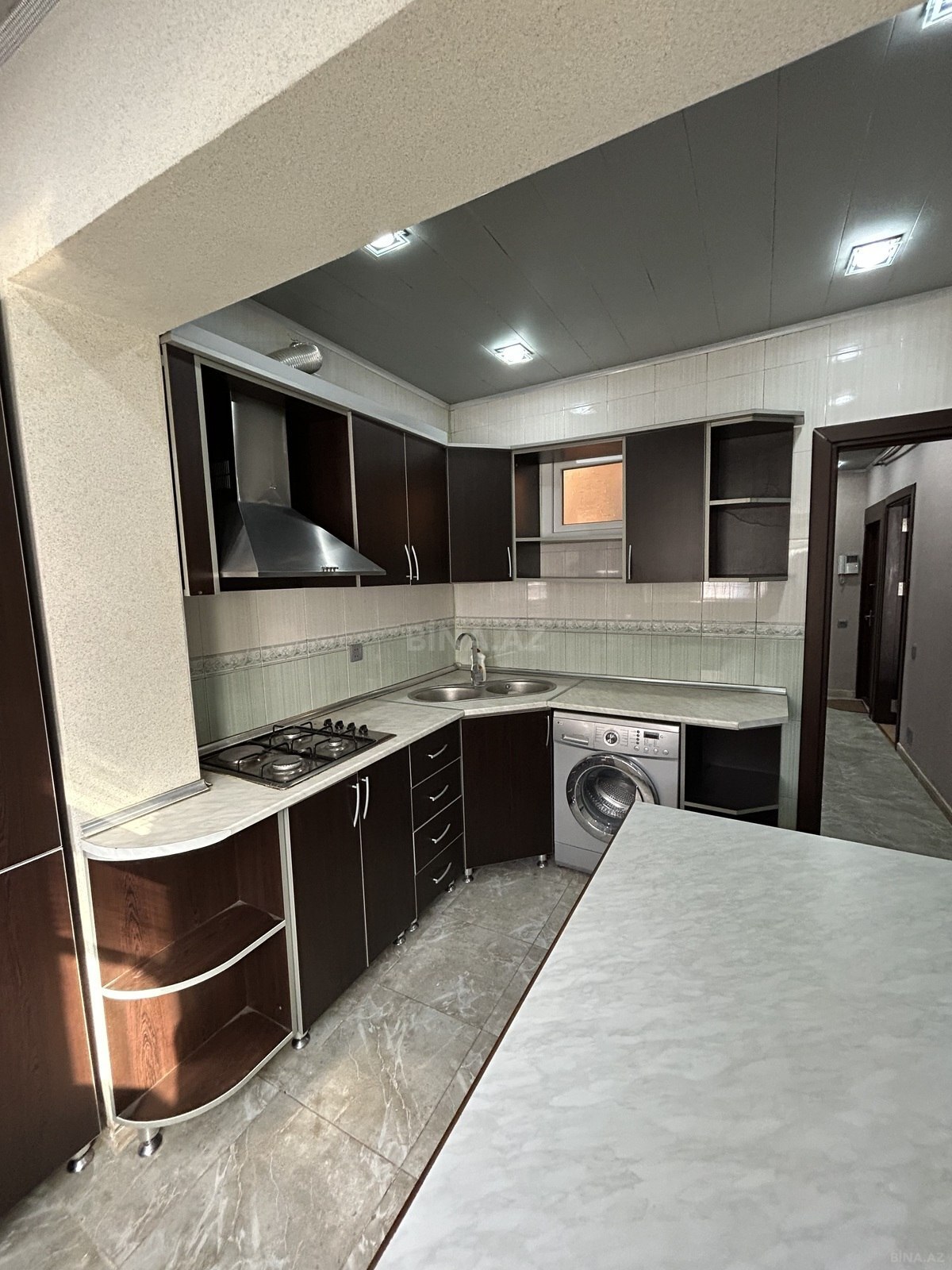 2 otaqlı köhnə tikili - Azadlıq Prospekti m. - 65 m² (19)