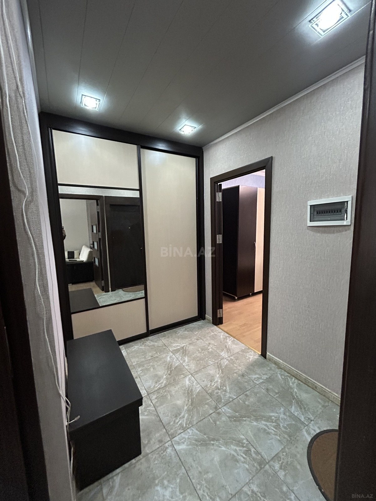 2 otaqlı köhnə tikili - Azadlıq Prospekti m. - 65 m² (10)