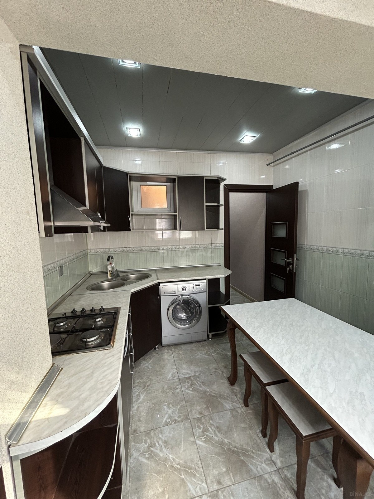 2 otaqlı köhnə tikili - Azadlıq Prospekti m. - 65 m² (21)