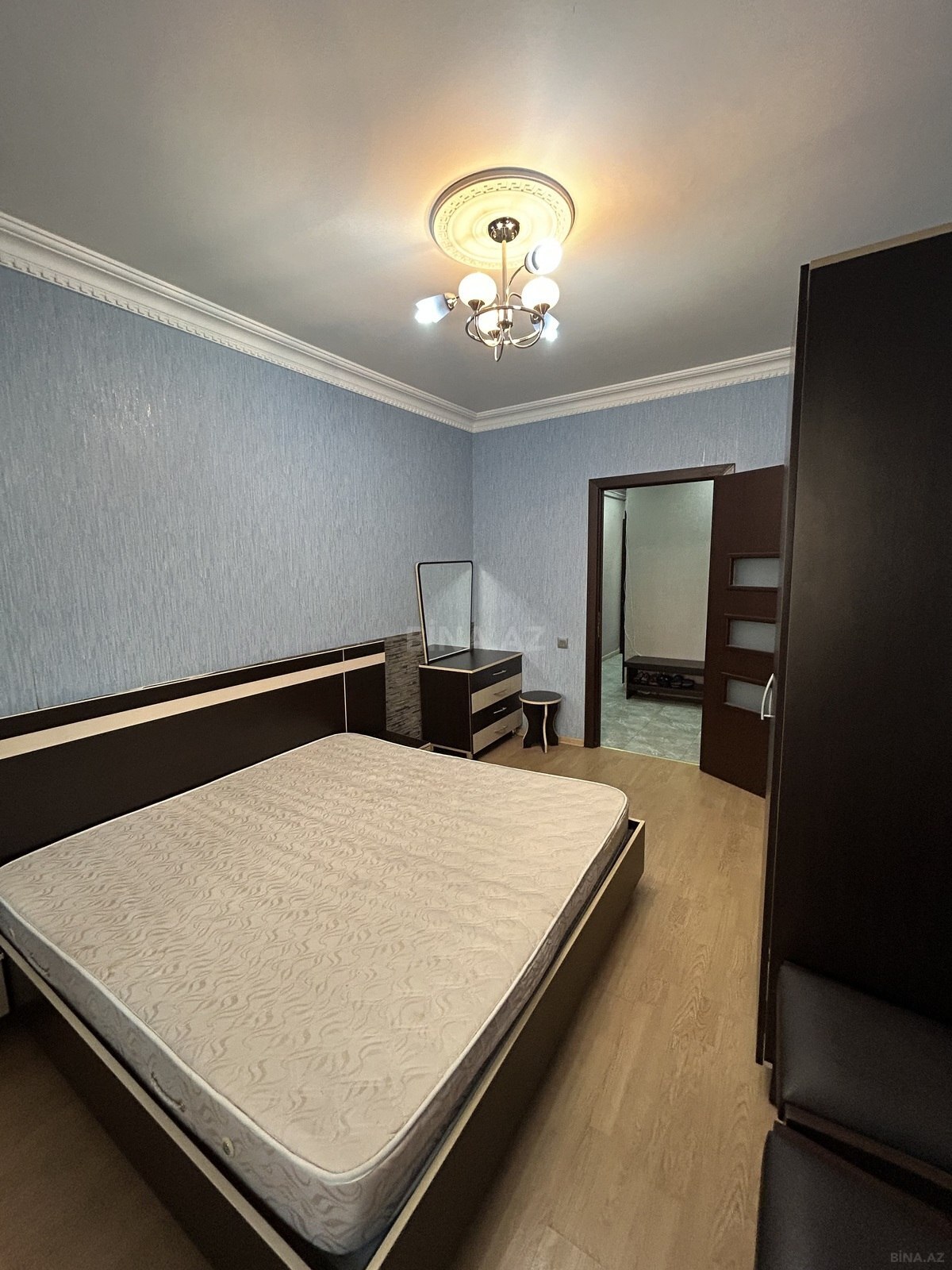 2 otaqlı köhnə tikili - Azadlıq Prospekti m. - 65 m² (12)