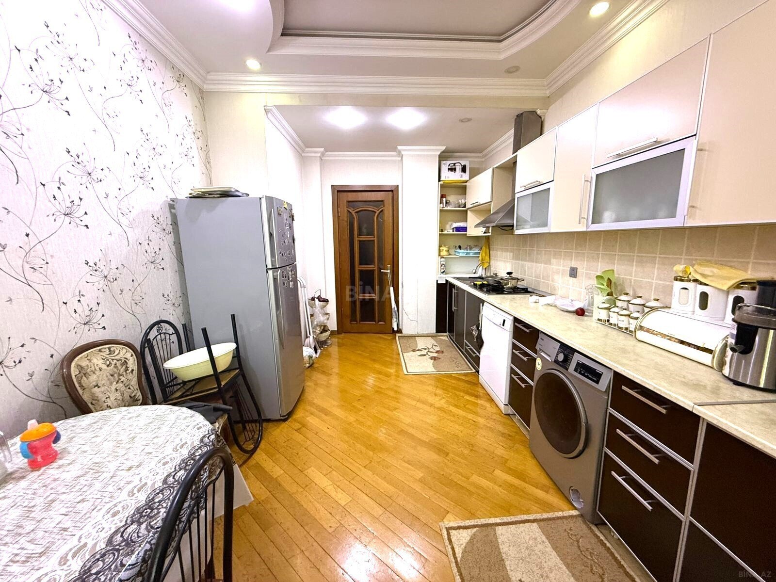 4-комн. новостройка - м. 28 мая - 150 м² (15)