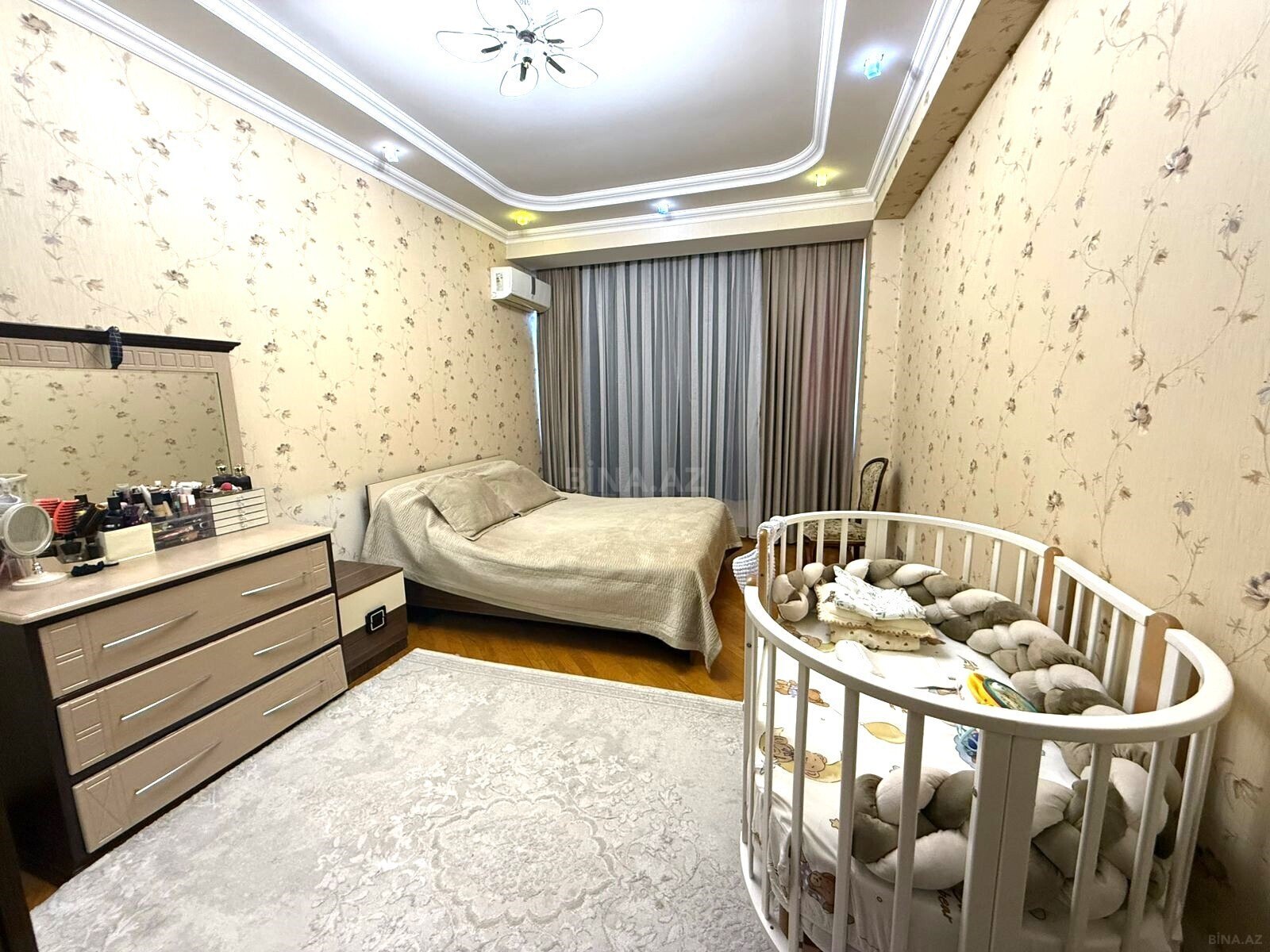 4-комн. новостройка - м. 28 мая - 150 м² (4)