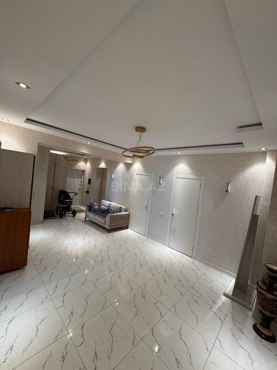 4-комн. новостройка - м. Ази Асланов - 135 м² (2)