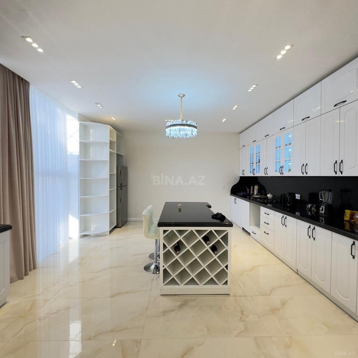 6-комн. дом/дача - пос. Шувеляны - 350 м² (12)