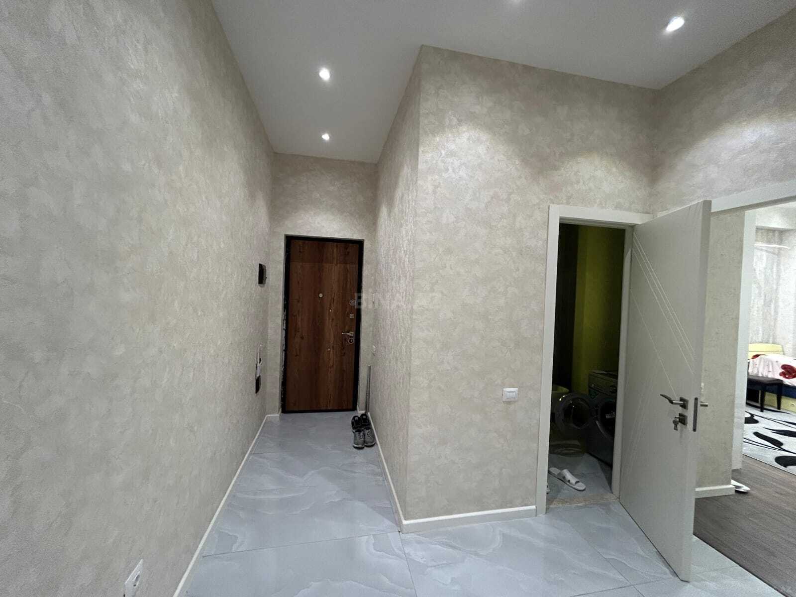 2-комн. новостройка - м. 28 мая - 90 м² (5)
