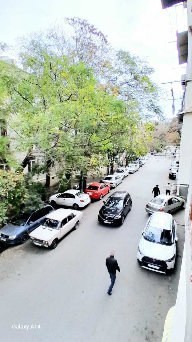 3 otaqlı köhnə tikili - Biləcəri q. - 68 m² (16)