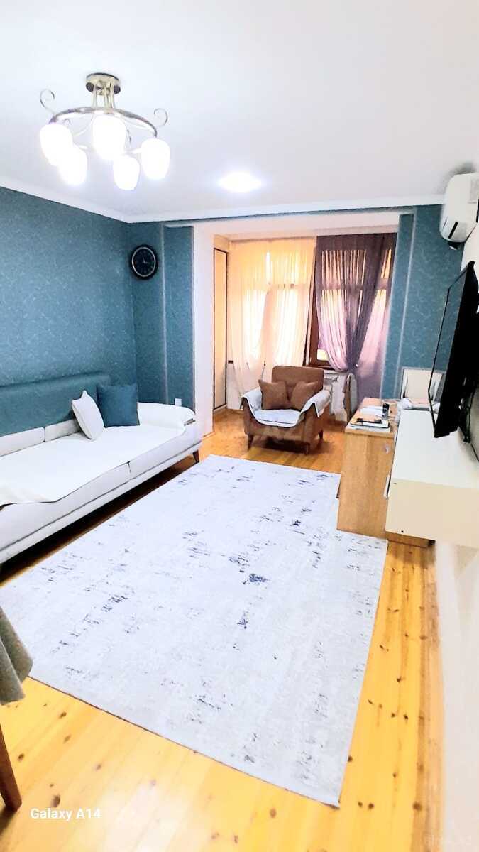 3 otaqlı köhnə tikili - Biləcəri q. - 68 m² (1)
