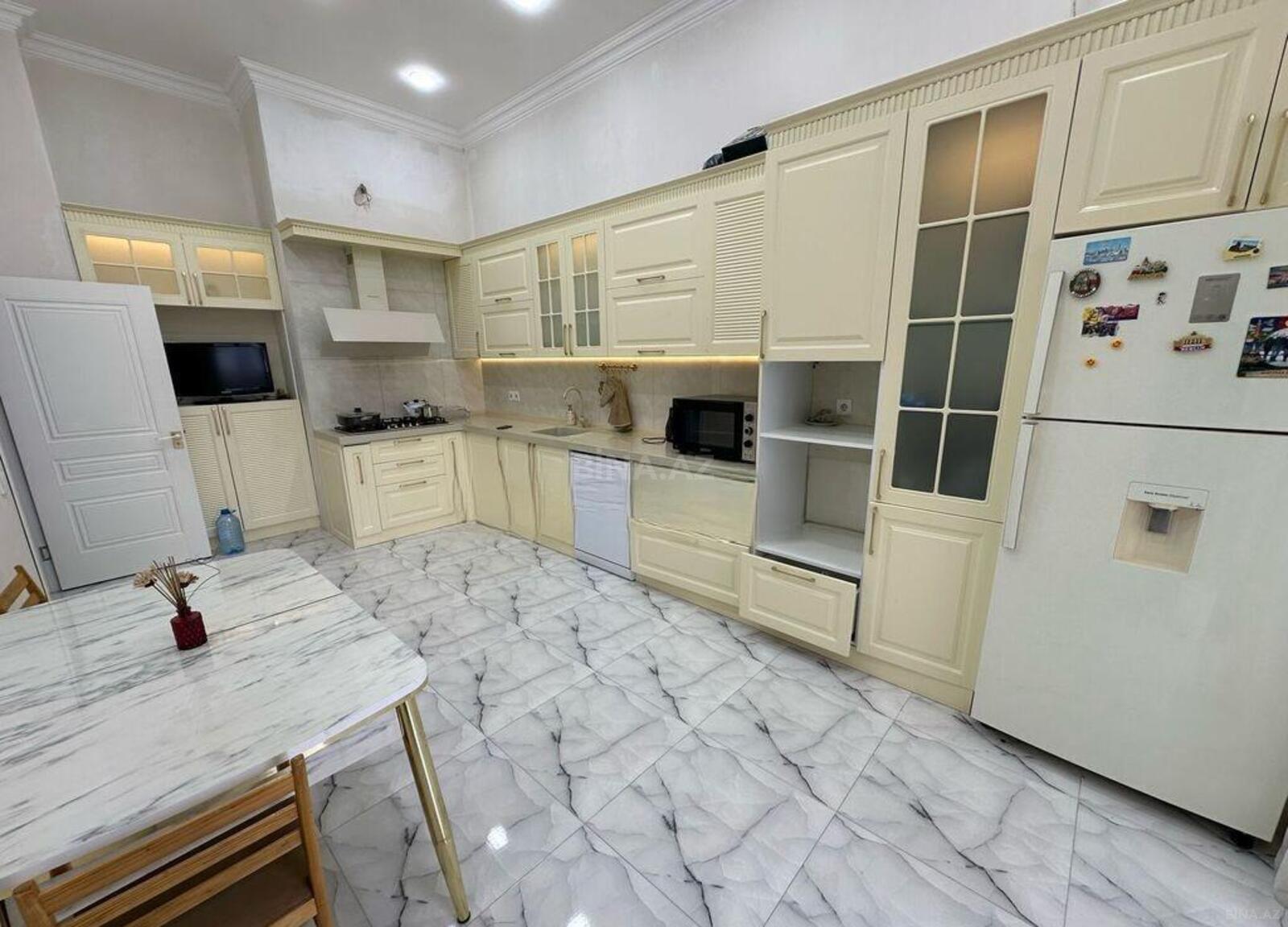 3-комн. новостройка - м. Ази Асланов - 142 м² (8)