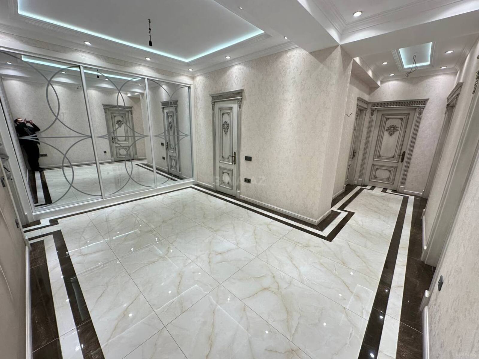 3-комн. новостройка - м. Нариман Нариманов - 140 м² (1)
