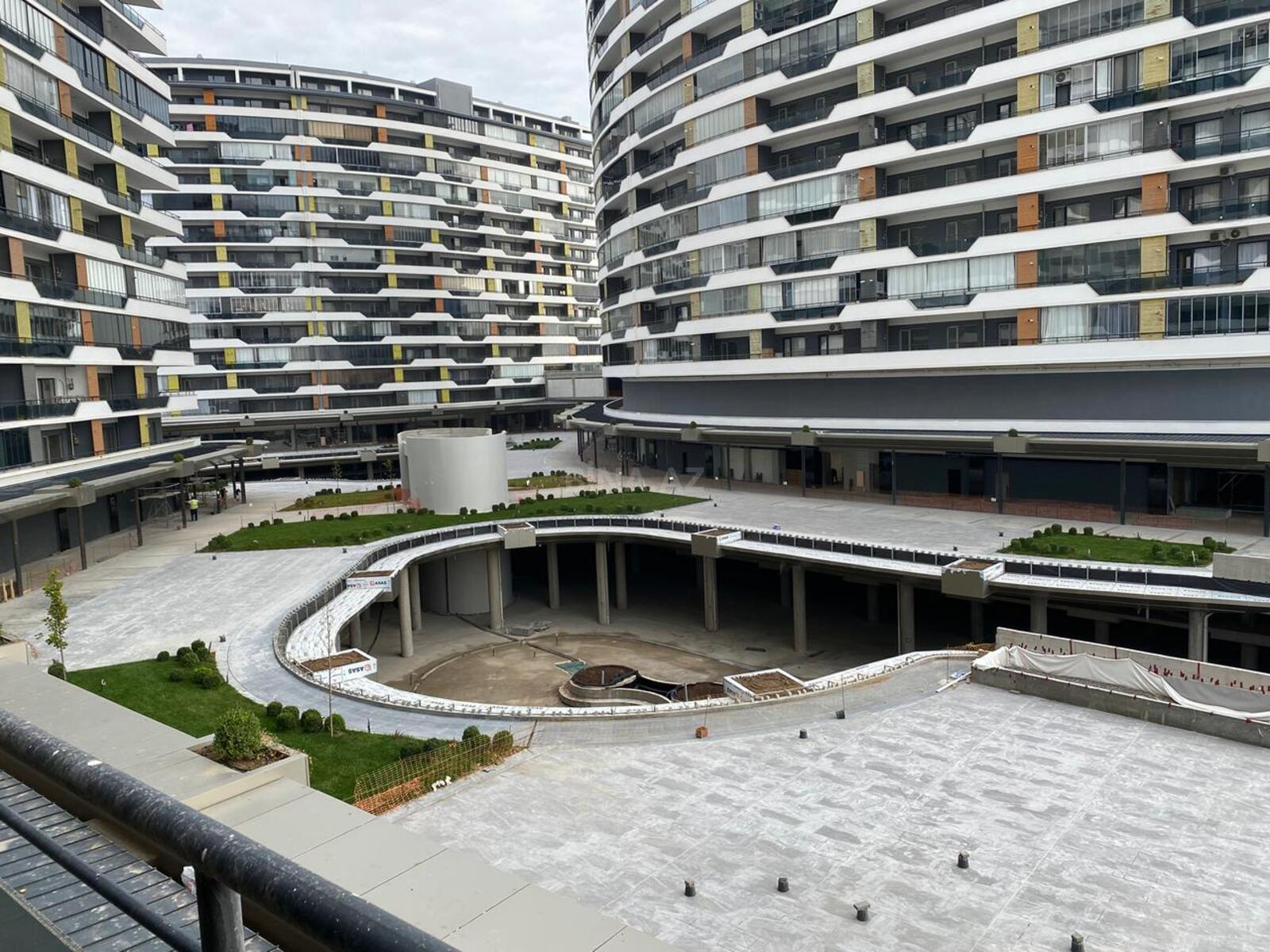 4-комн. новостройка - Бинагадинский р. - 166 м² (2)