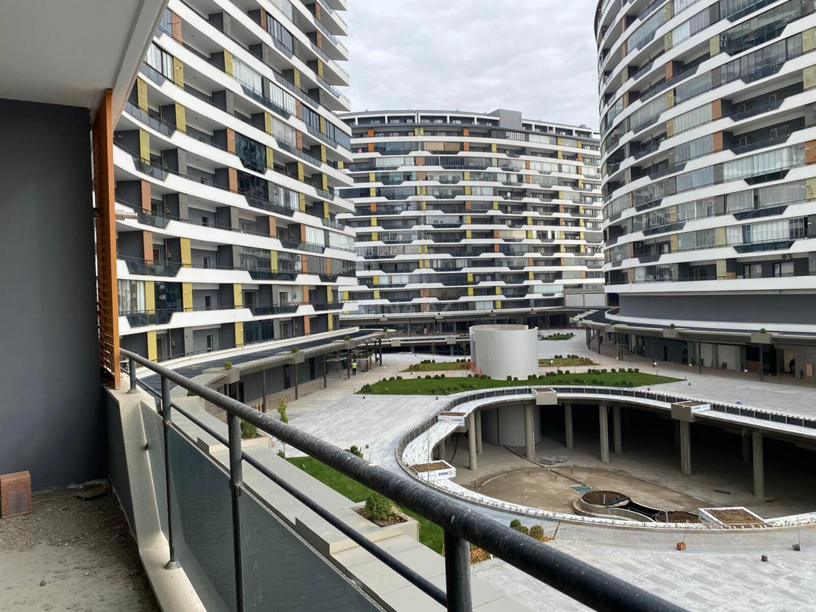 4-комн. новостройка - Бинагадинский р. - 166 м² (1)