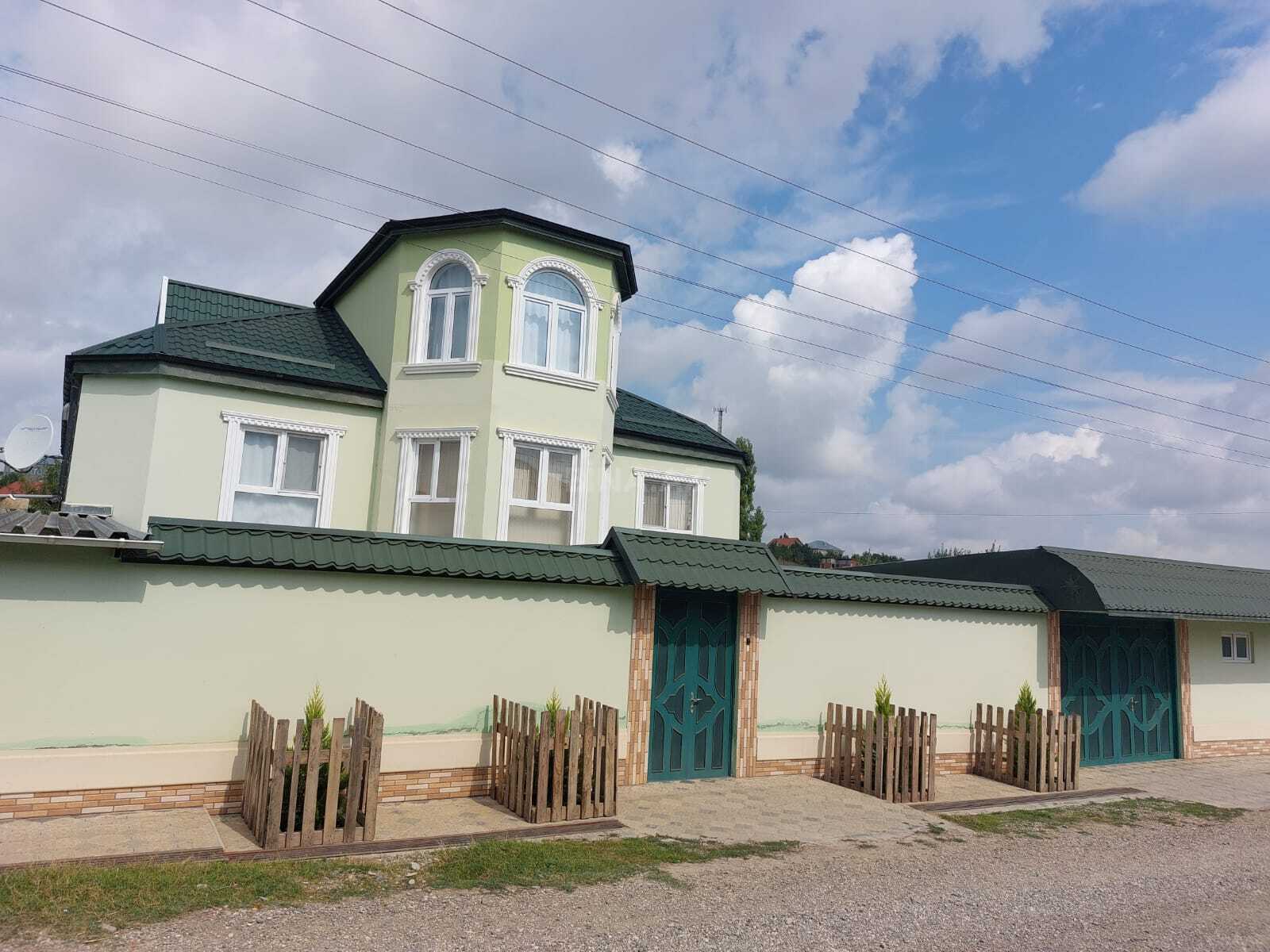 10-комн. дом/дача - Губа - 230 м² (1)