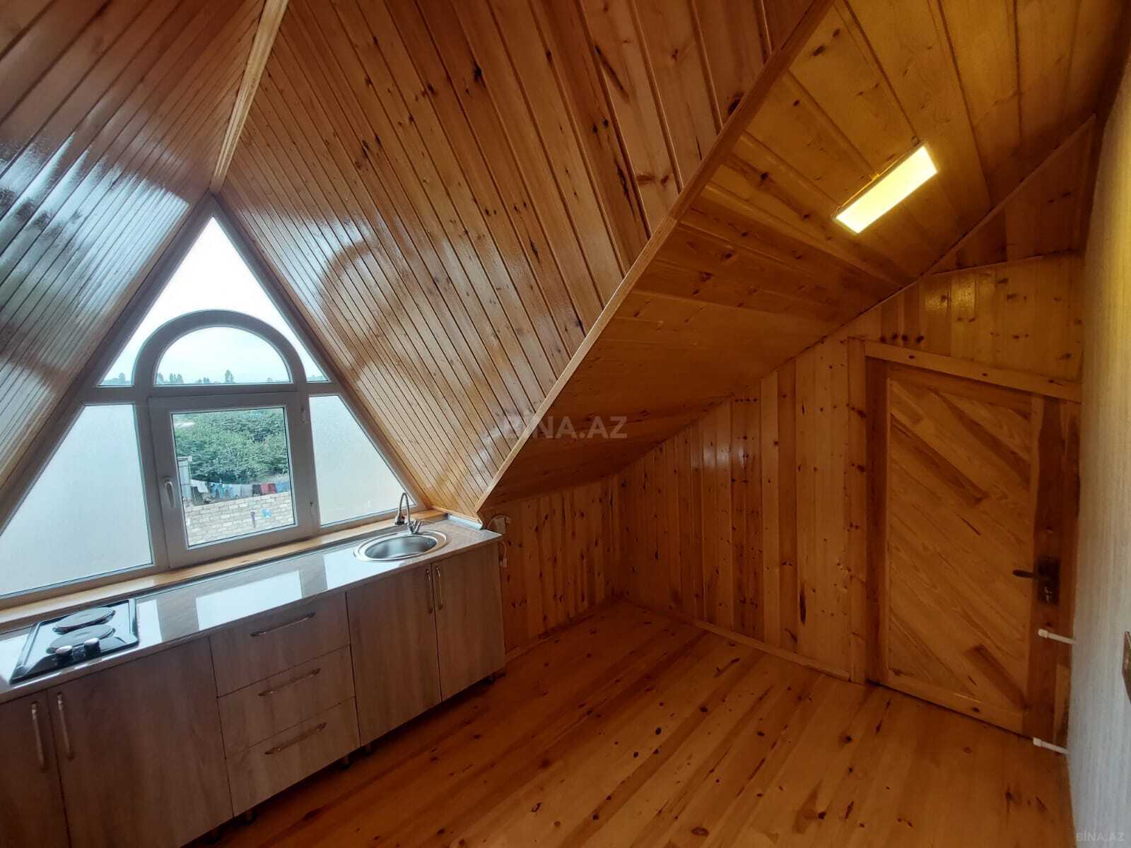 10-комн. дом/дача - Губа - 230 м² (20)