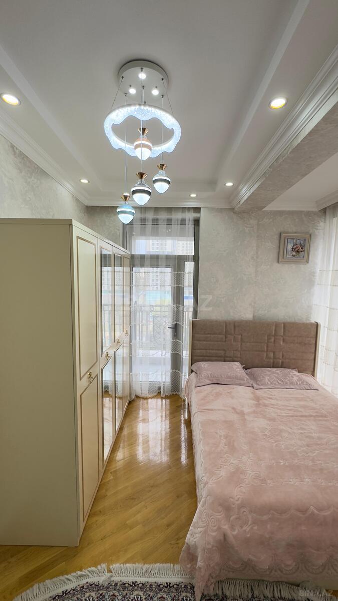 3-комн. новостройка - м. 28 мая - 106 м² (17)
