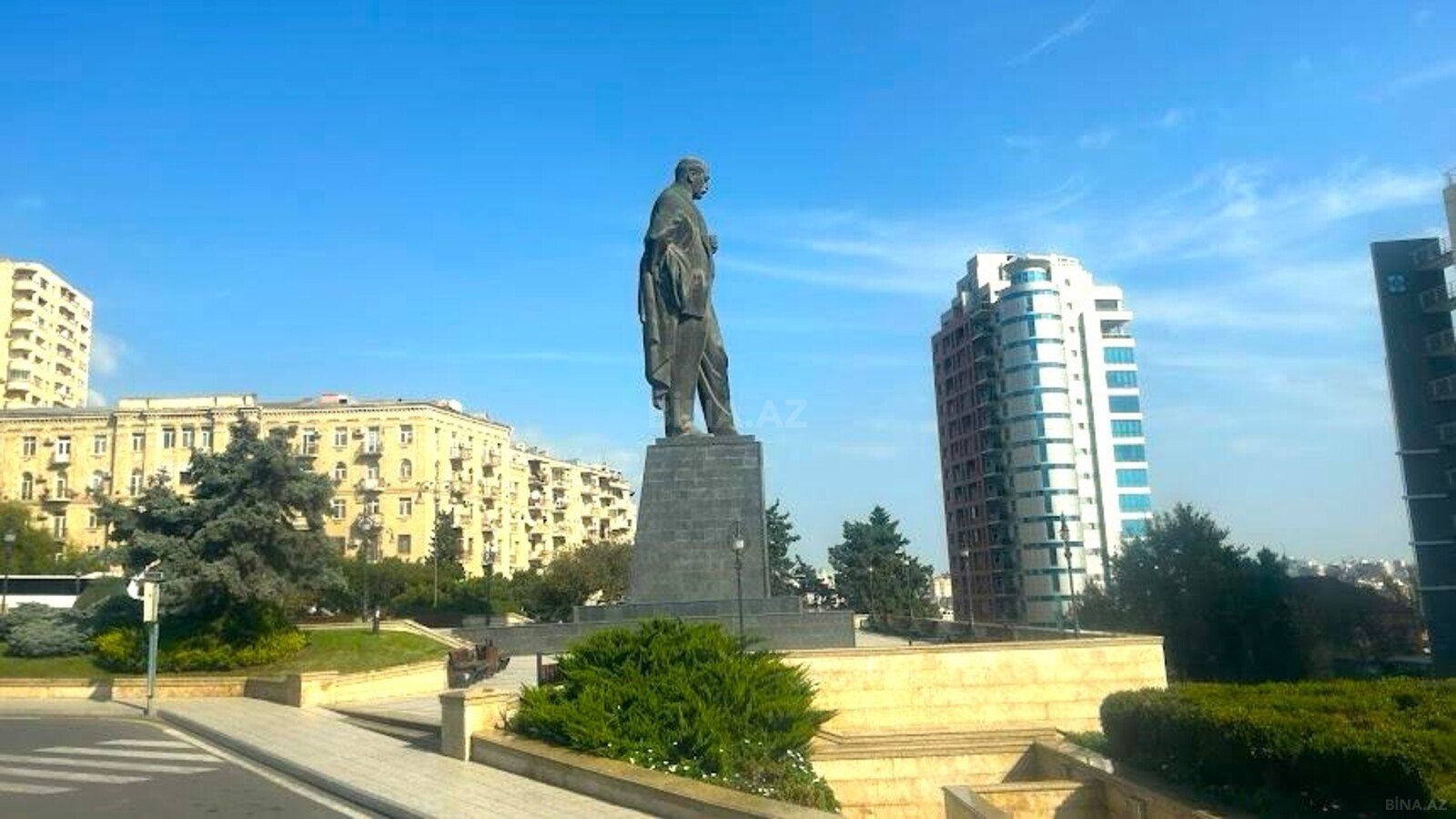 3-комн. вторичка - м. Ичеришехер - 90 м² (27)