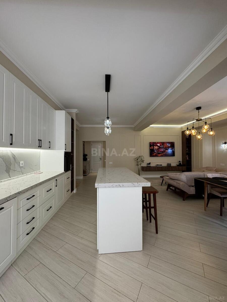 4-комн. новостройка - м. 8 ноября - 175 м² (6)