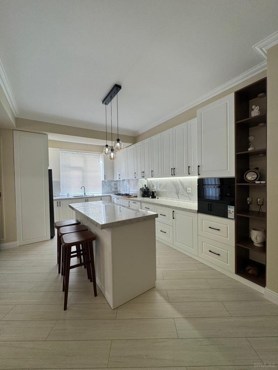 4-комн. новостройка - м. 8 ноября - 175 м² (17)