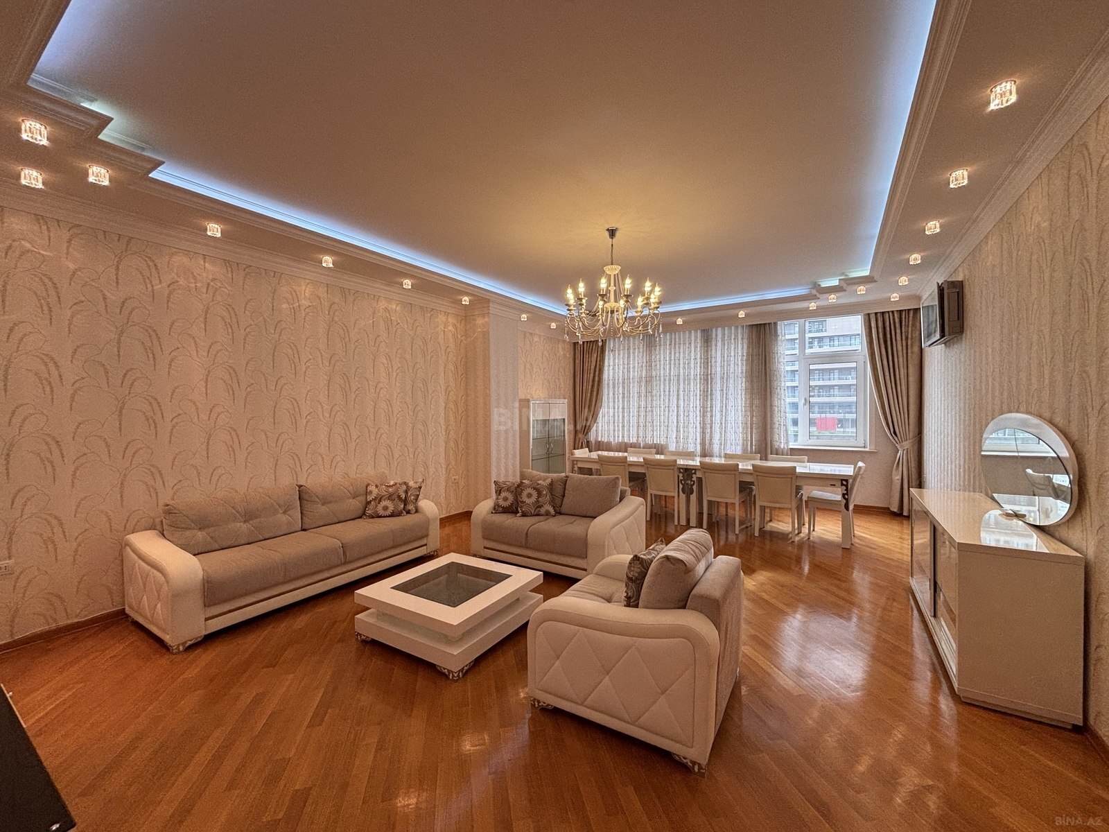 4-комн. новостройка - м. 8 ноября - 211 м² (15)
