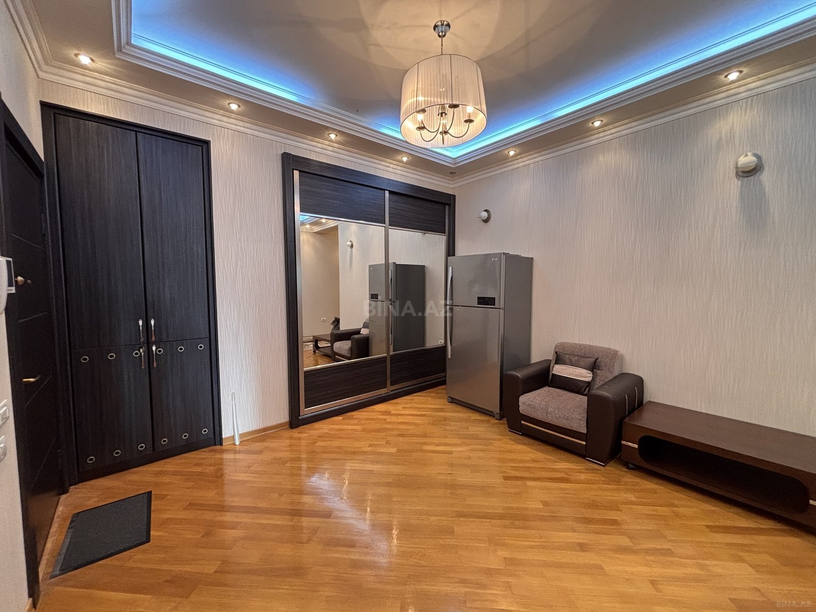 4-комн. новостройка - м. 8 ноября - 211 м² (20)