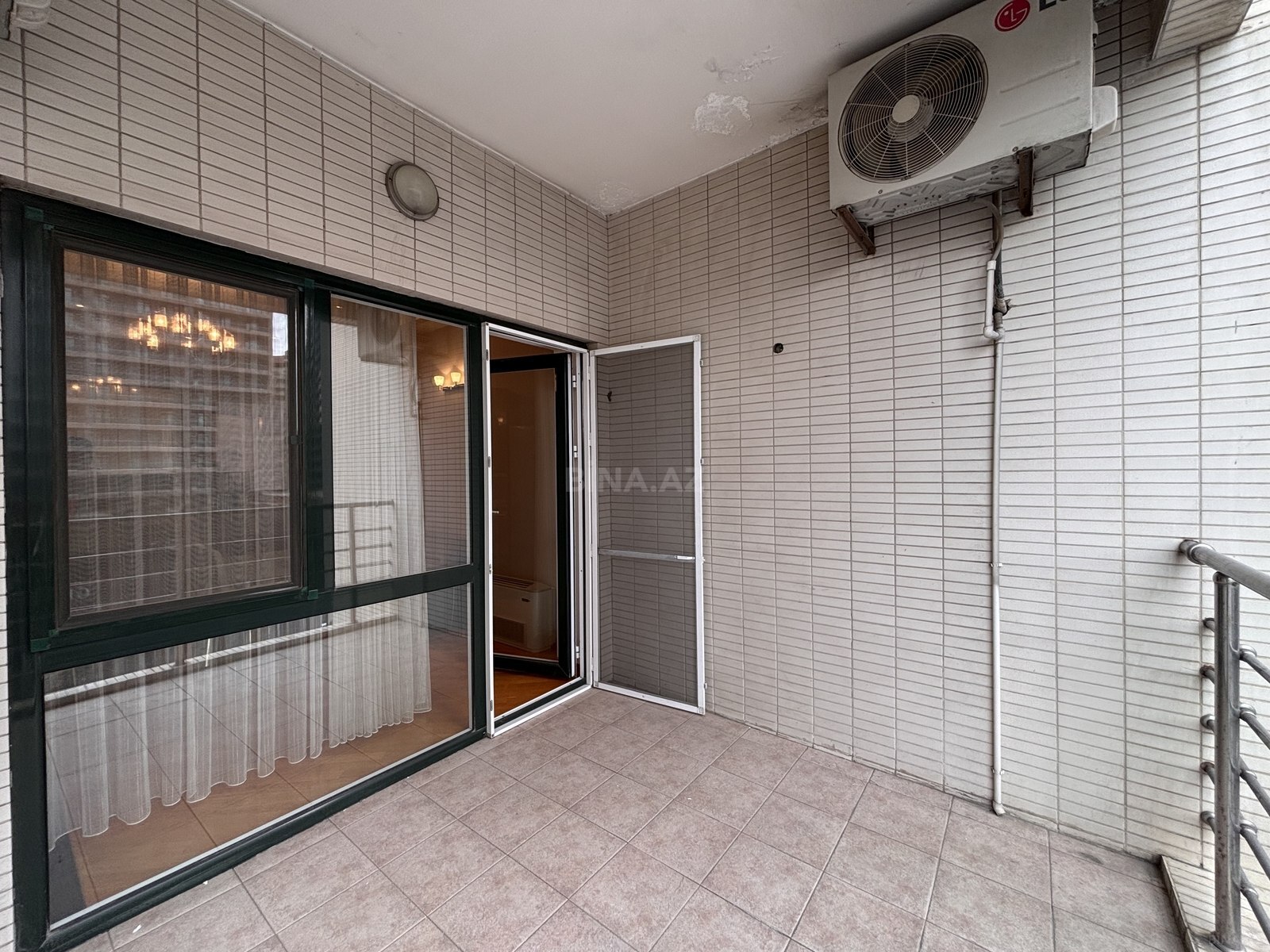 4-комн. новостройка - м. 8 ноября - 211 м² (27)