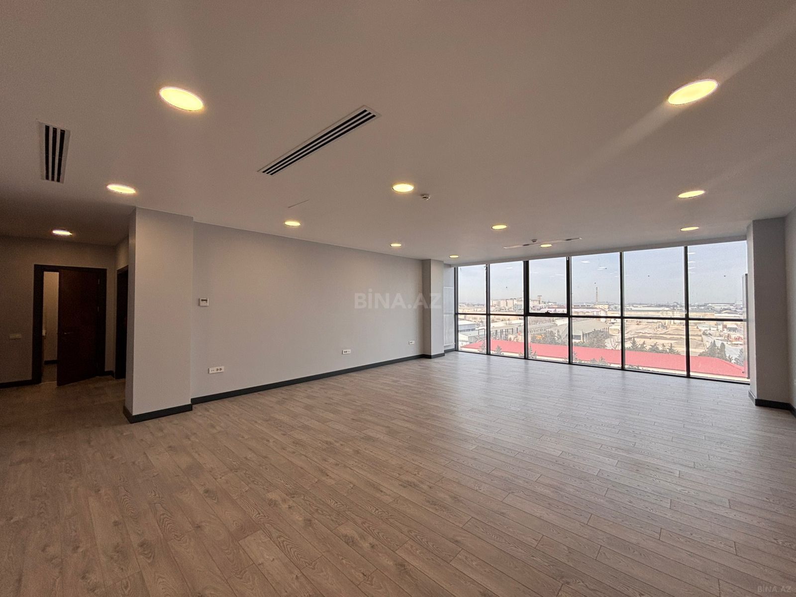 6-комн. офис - м. Дернегюль - 300 м² (9)