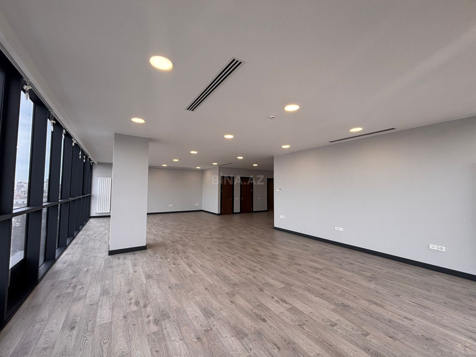 4-комн. офис - м. Дернегюль - 150 м² (20)