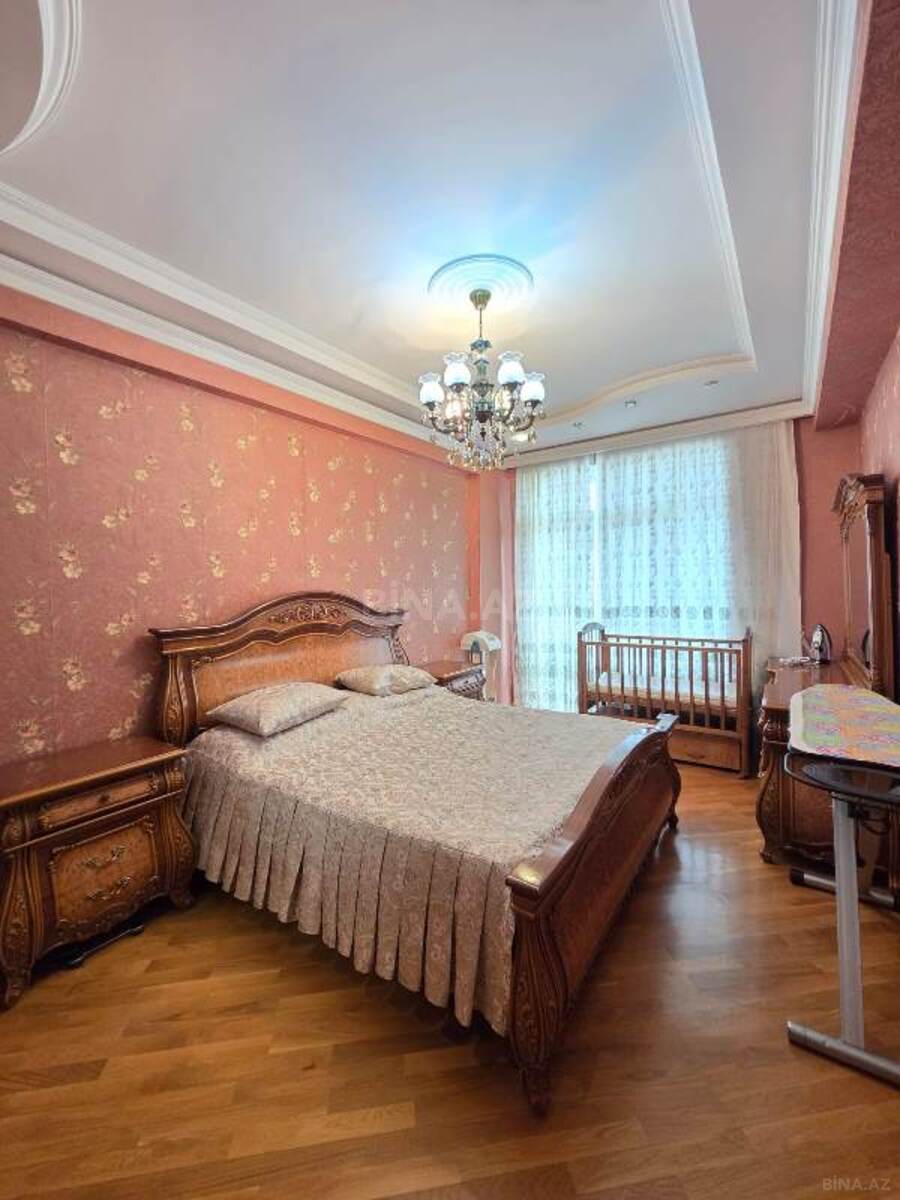 3-комн. новостройка - м. 8 ноября - 125 м² (11)