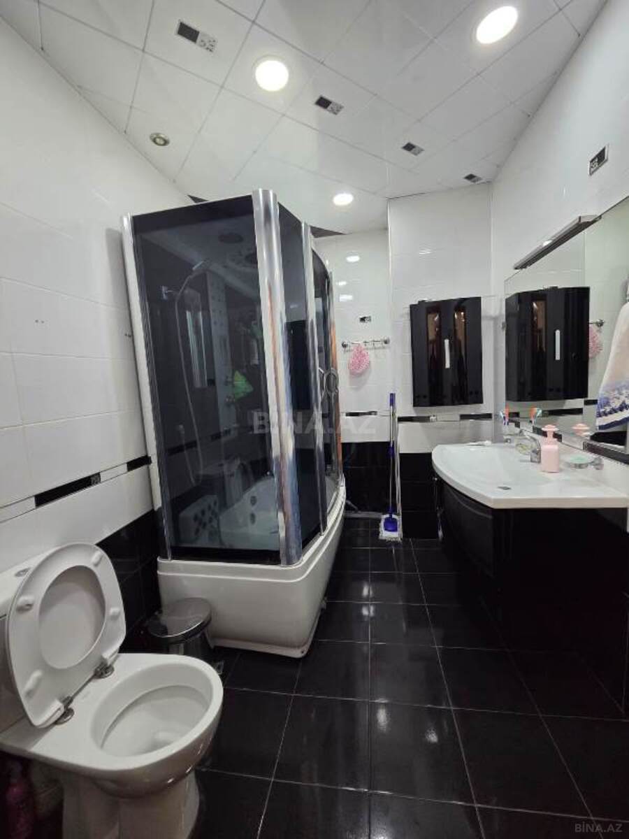 3-комн. новостройка - м. 8 ноября - 125 м² (12)