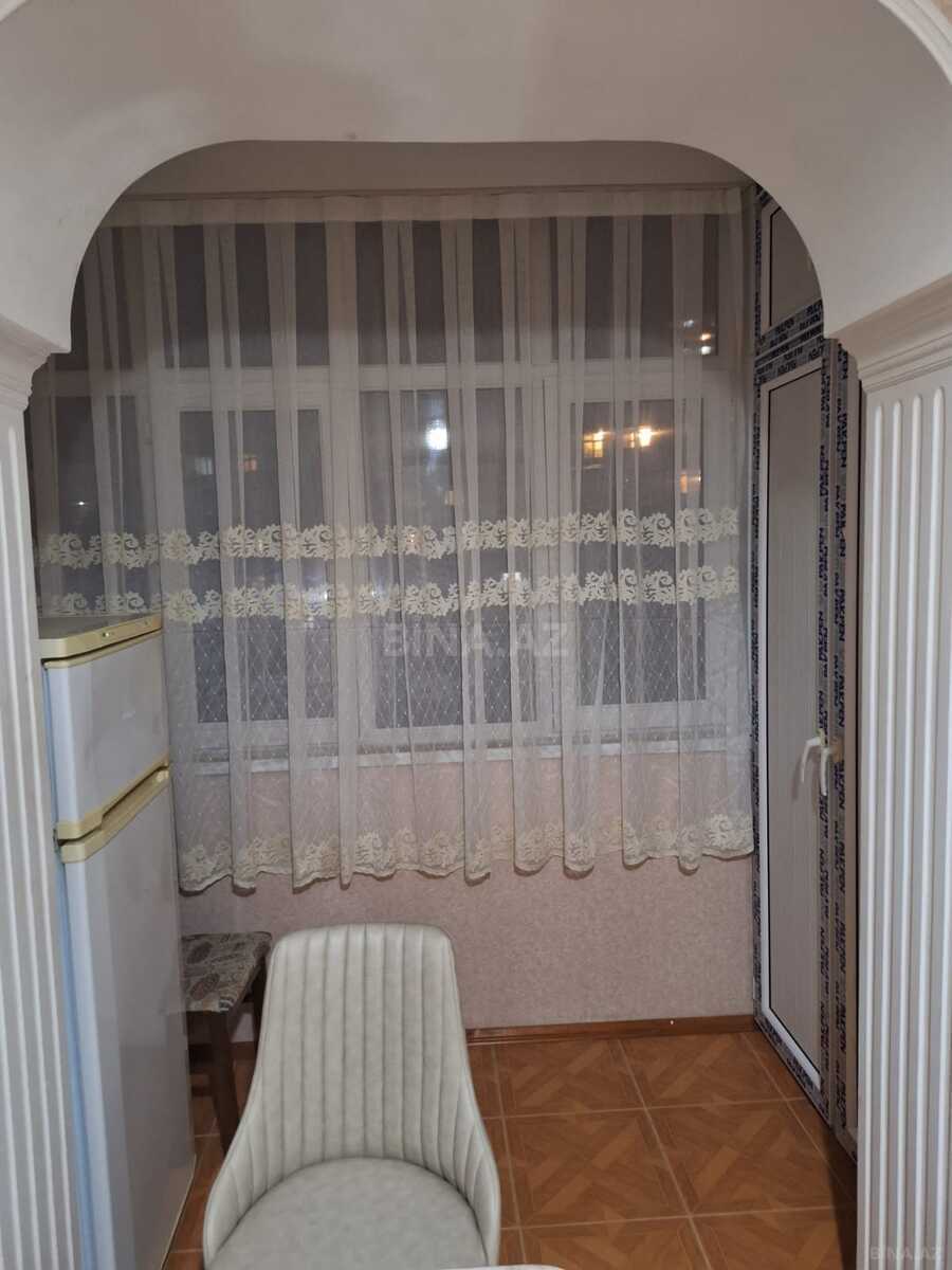 3 otaqlı köhnə tikili - Qara Qarayev m. - 70 m² (11)